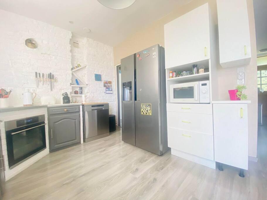 Cocon Familial Apartment Laon Exterior foto